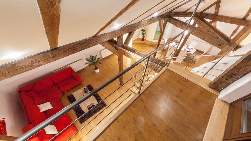 Amazing Charles Bridge Apartment Praha Ruang foto